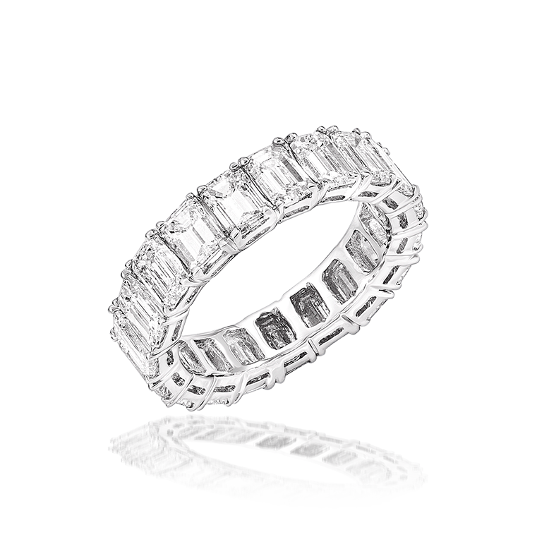 Eternity Ring in 18K White Gold with Emerald-Cut Diamonds, 6.08cts